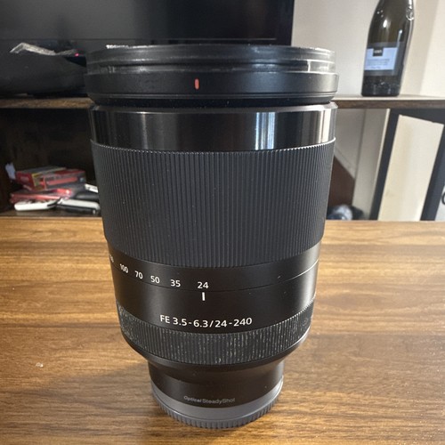 Sony 240mm 5 6 3 - 24-240mm, f/3.5-6.3