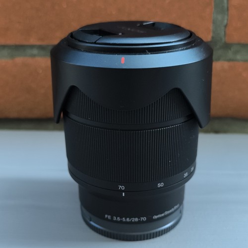 Sony 70mm 5 - fe, oss